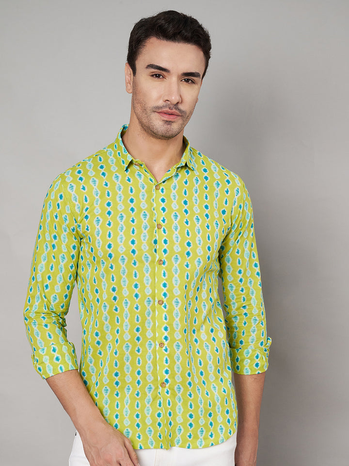Elegantes Baumwollhemd mit Ikat-Muster für Herren