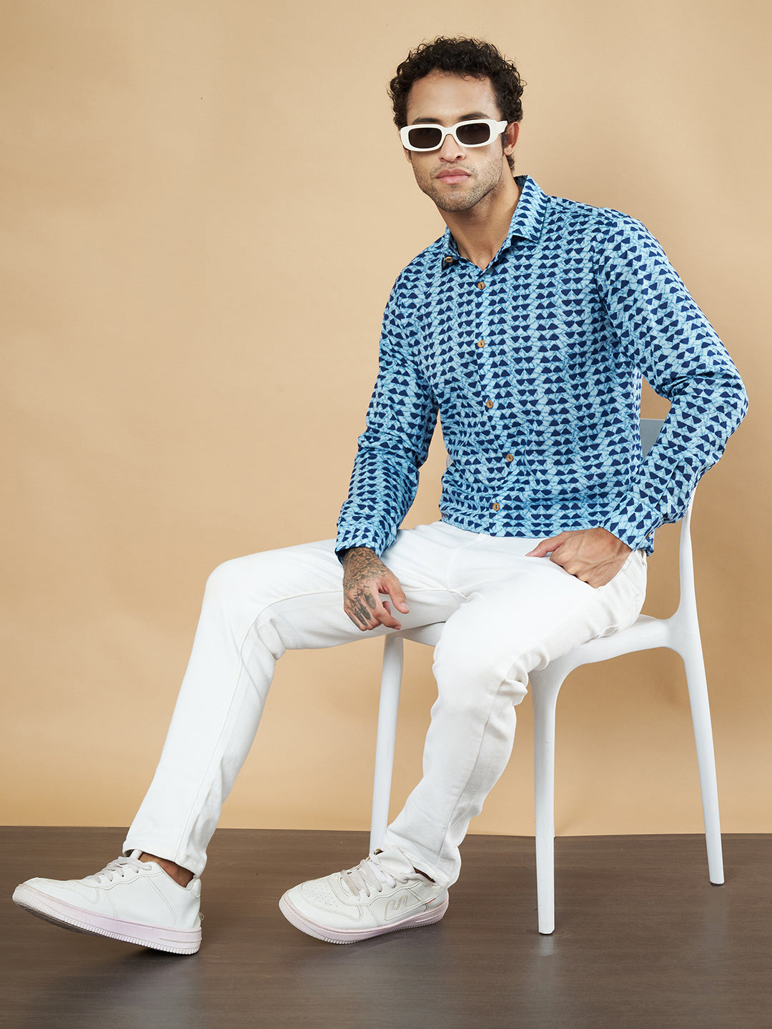 Atmungsaktives Langarmhemd aus Baumwolle für Herren