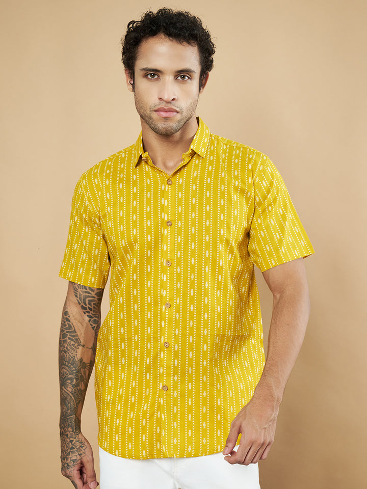 Lightweight Summer Cotton Half Sleeves Shirt For Men