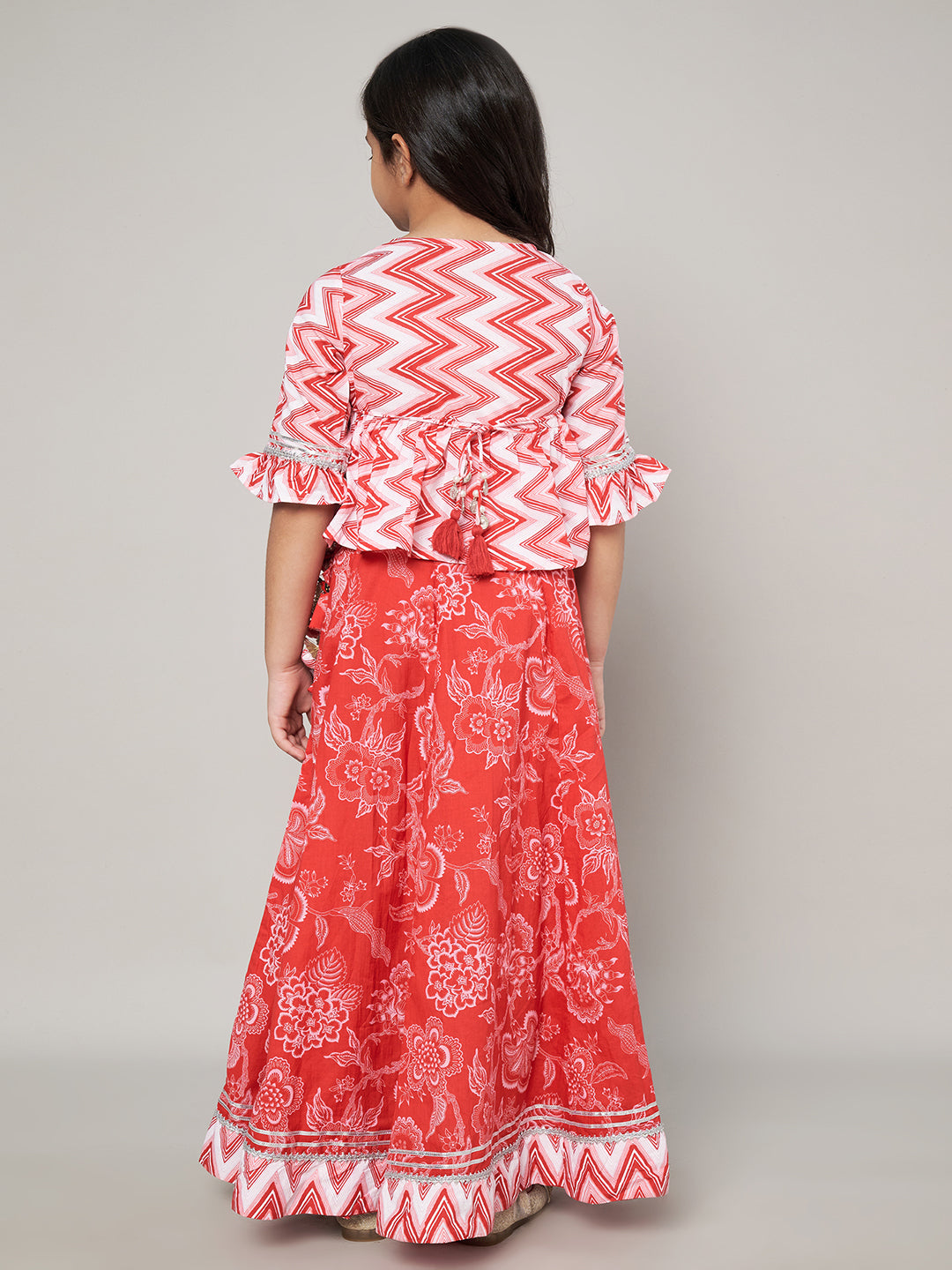 Haut élégant à coupe Alia avec jupe imprimée pour filles