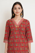 Lässiges Kurti aus Baumwolle mit Doodle-Print für Damen