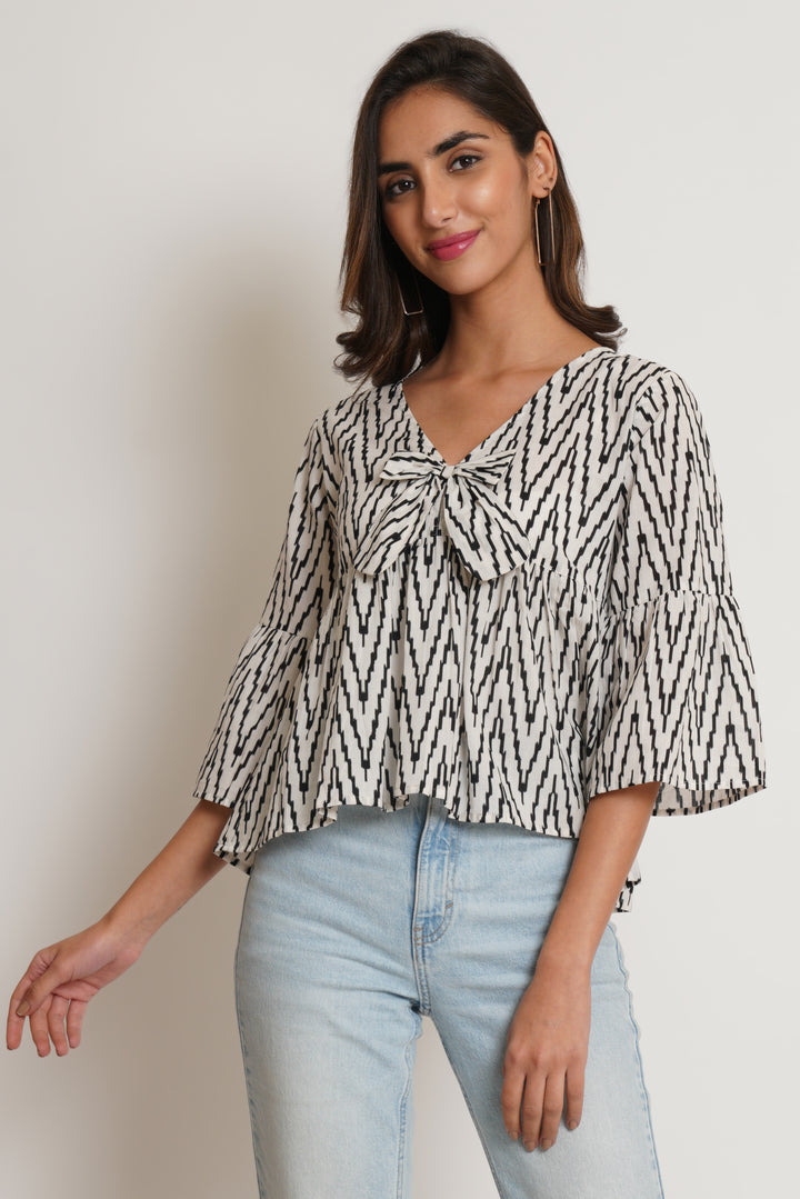 Handgemachtes Jaipuri Baumwolltop mit Schleife für Damen