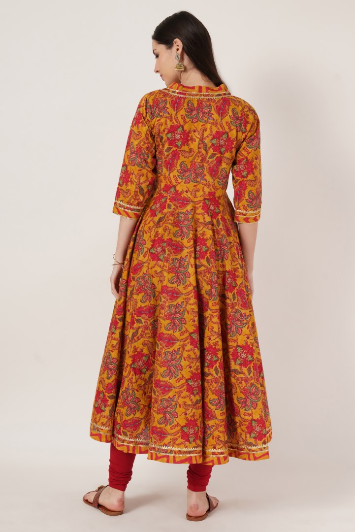 Lässiges Kurti aus Baumwolle mit Doodle-Print für Damen