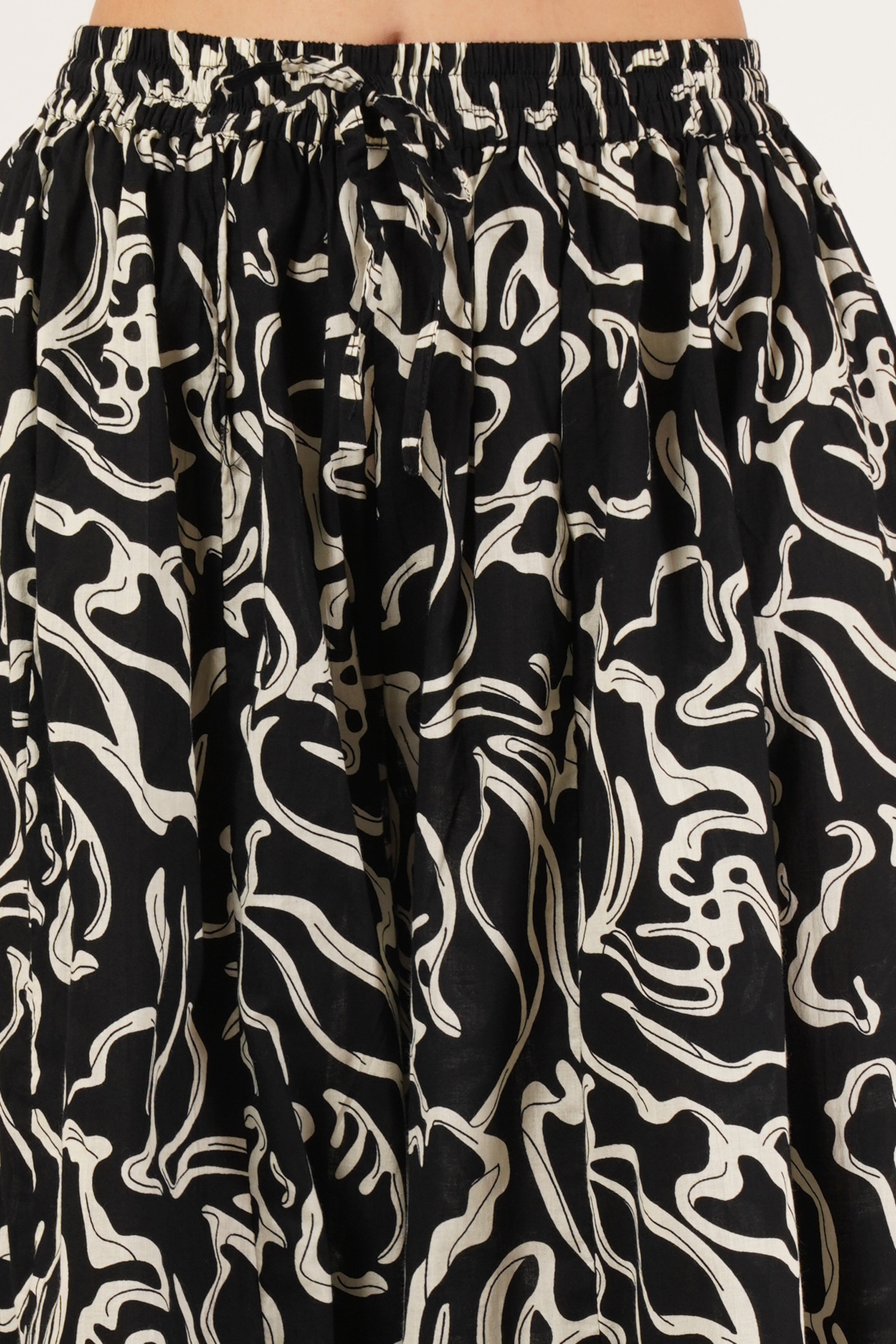 Monochrome Abstract Pattern Flared Palazzo for Women