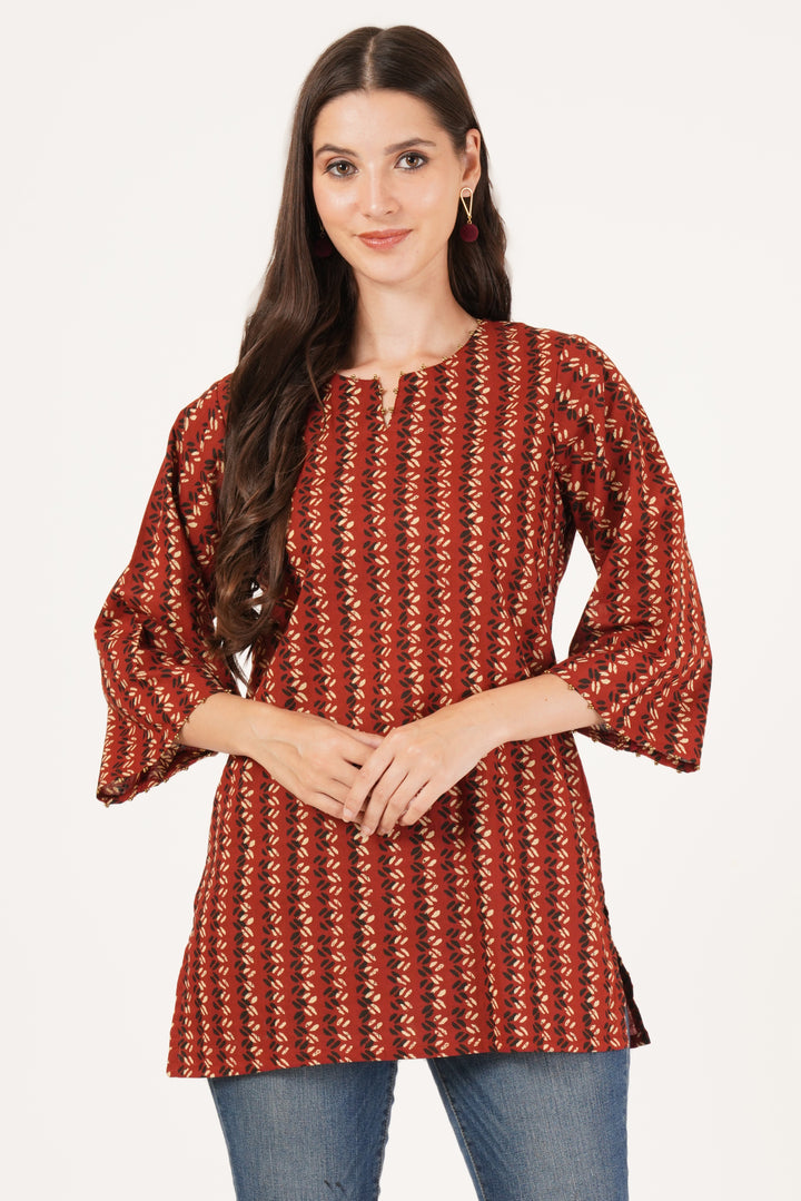 Kurti court imprimé élégant en rouge pour femme