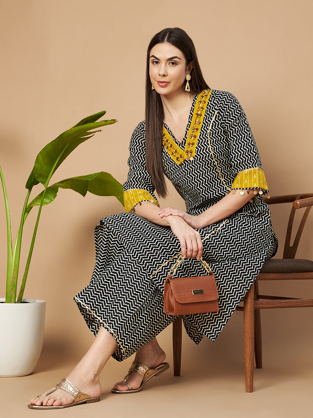 Ensemble Kurta Palazzo en pur coton à imprimé géométrique avec détails en pierre pour femme