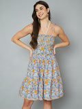 Ausgestelltes Kleid aus gesmoktem Baumwollgewebe mit Blumenmuster für Damen