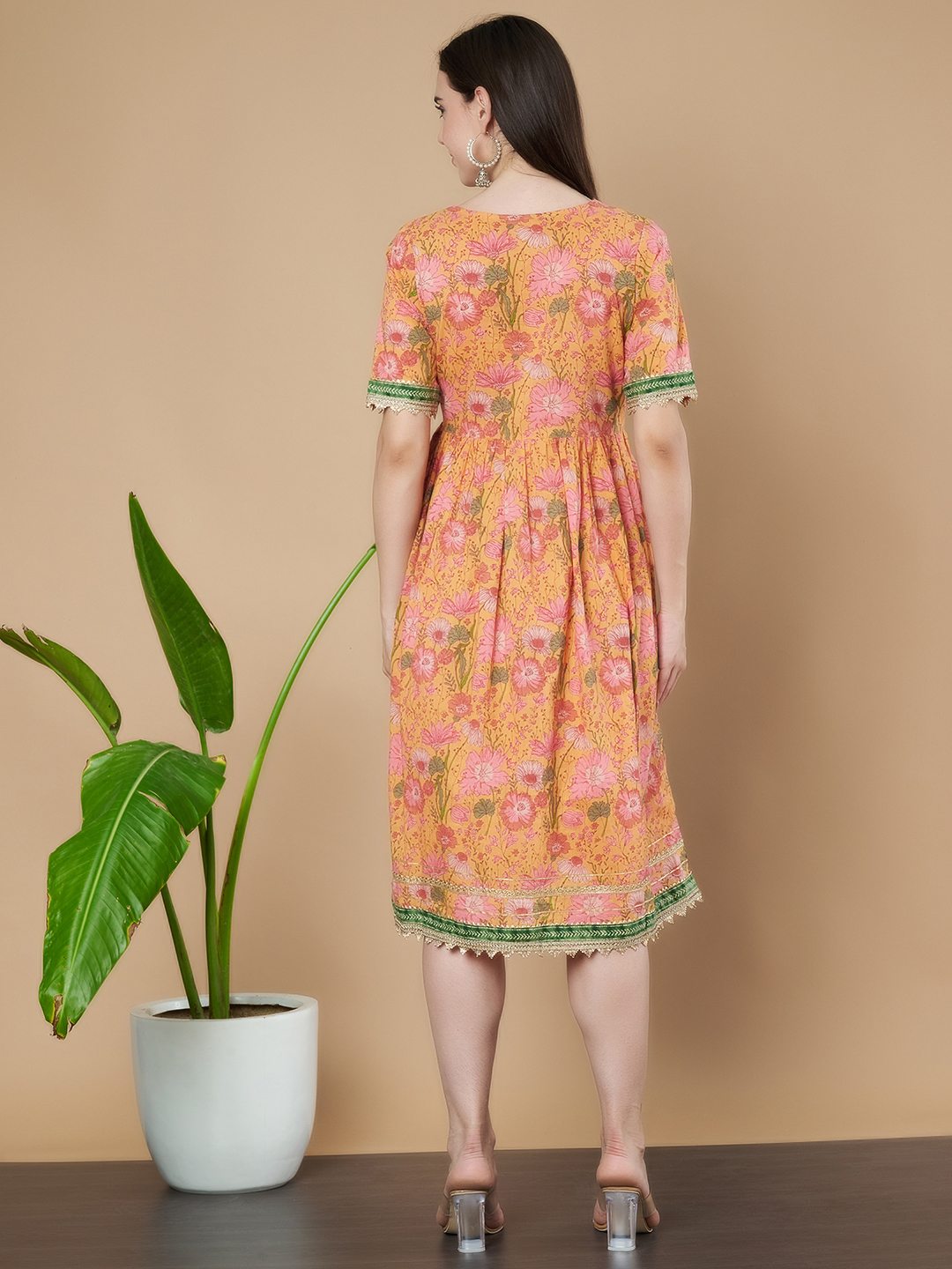 Handcrafted Sanganeri Cotton Kurta For Women