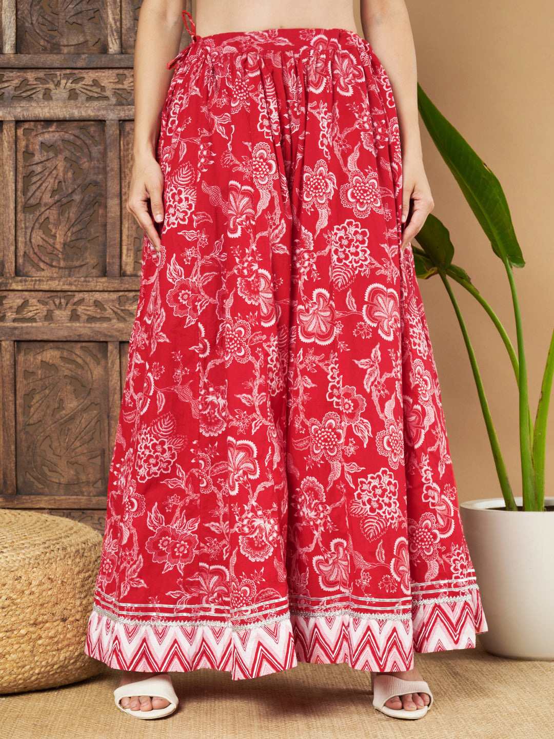 Designer-Schößchen-Top mit ausgestelltem Palazzo-Set für Damen