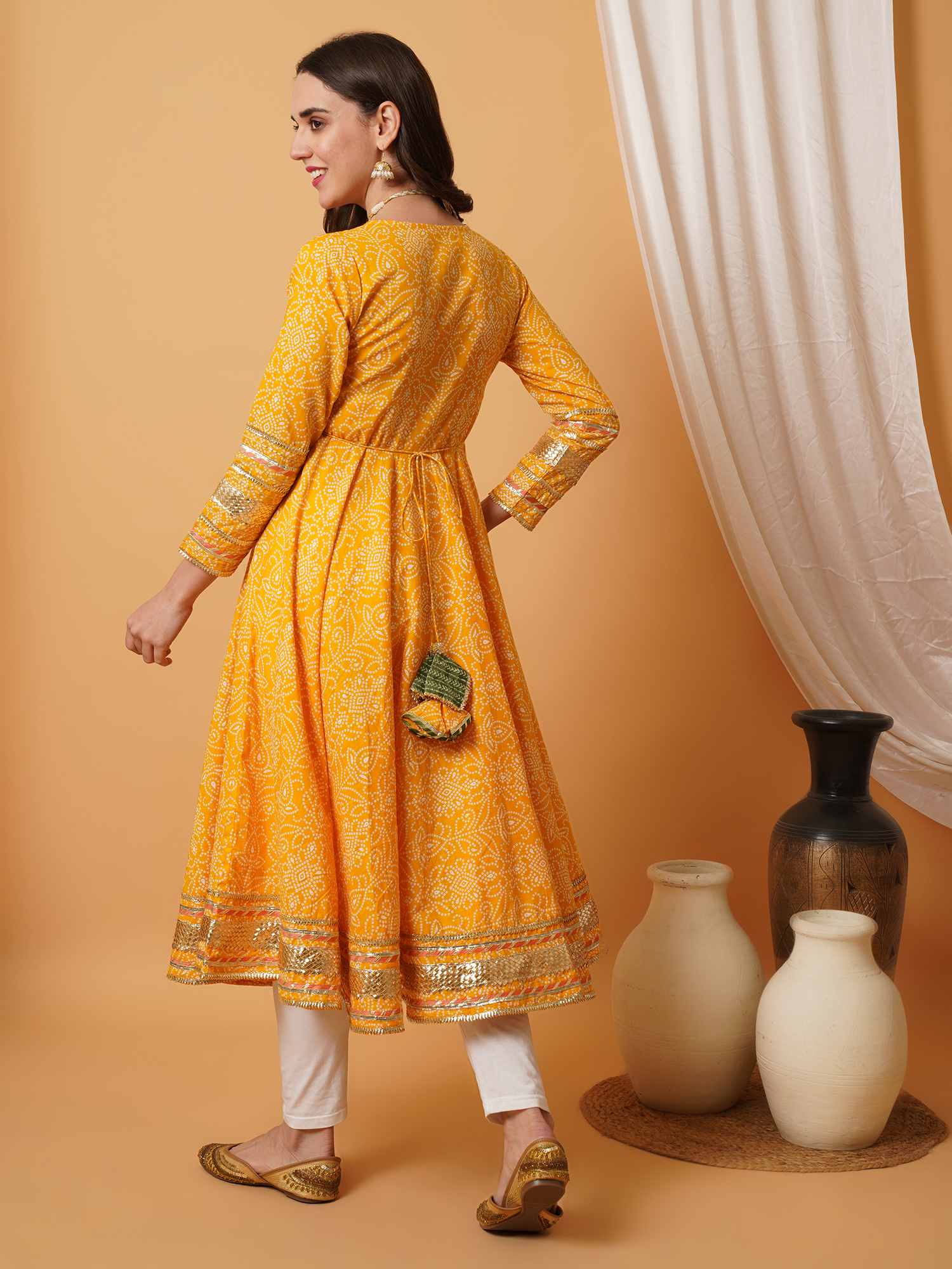 Lässiges Kurti aus Baumwolle mit Doodle-Print für Damen