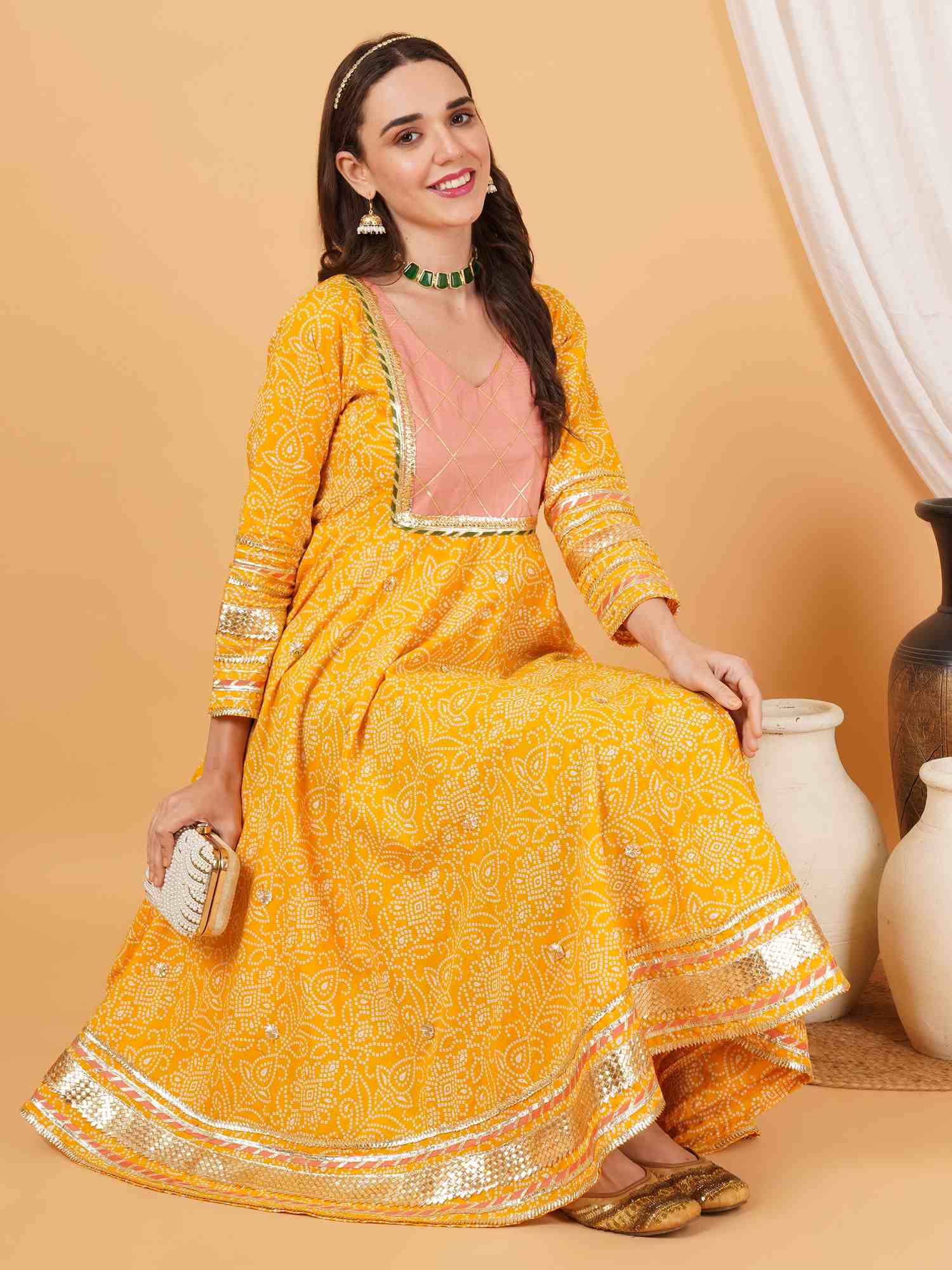 Lässiges Kurti aus Baumwolle mit Doodle-Print für Damen