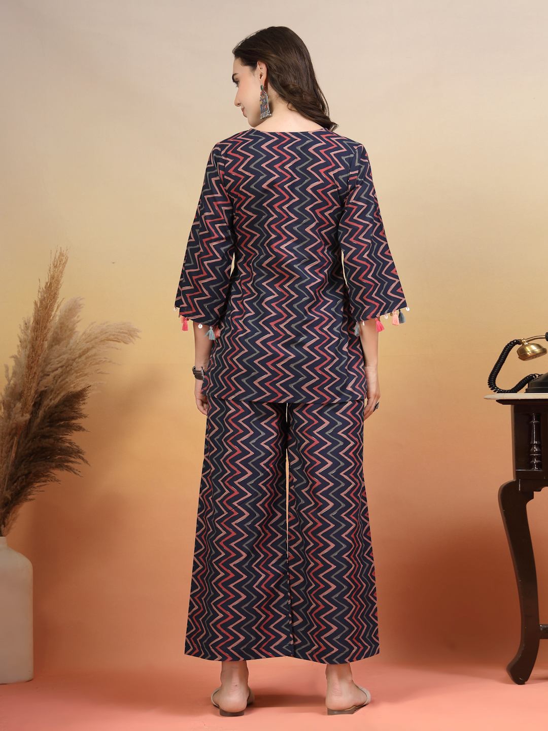 Relaxed Fit Cotton Co-Ord Set with Modern Print For Women