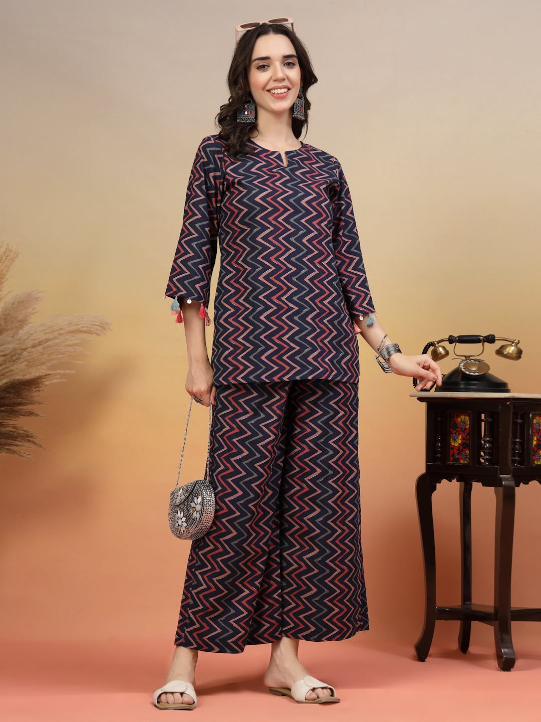 Relaxed Fit Cotton Co-Ord Set with Modern Print For Women