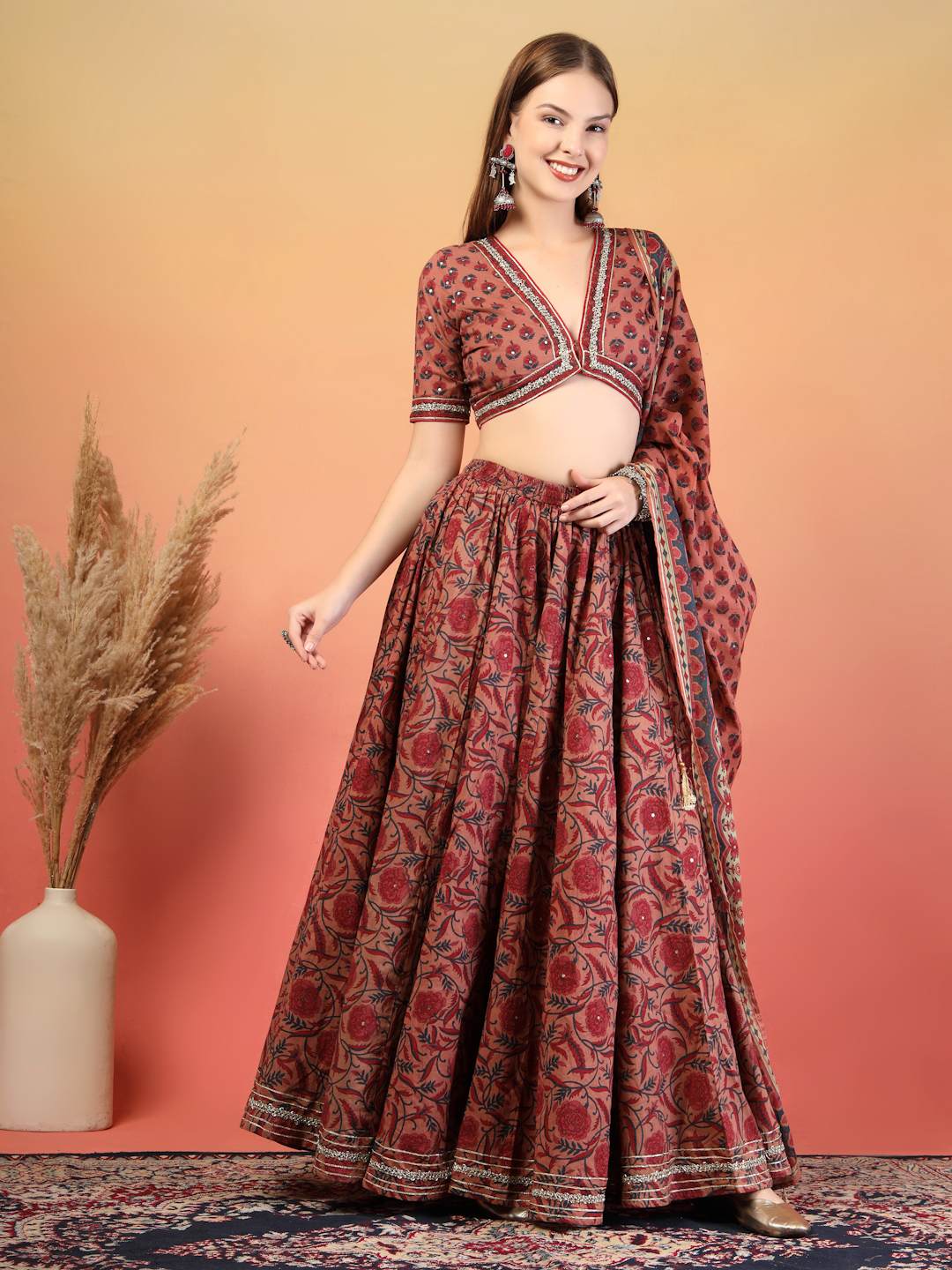 Luxury Handcrafted Lehenga Choli Set With Dupatta For Women