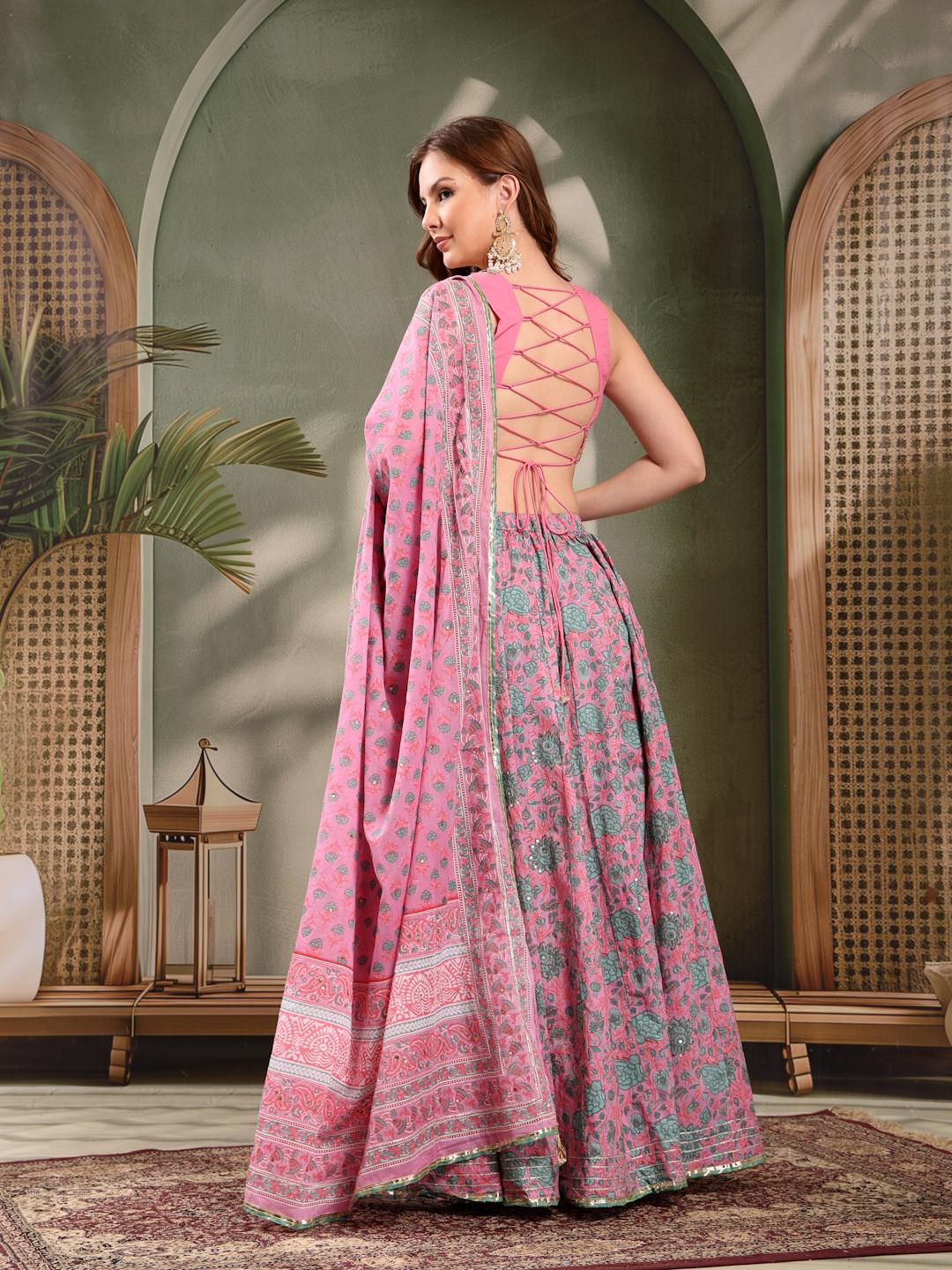 Lehenga Choli de créateur avec manches vertes pour femmes