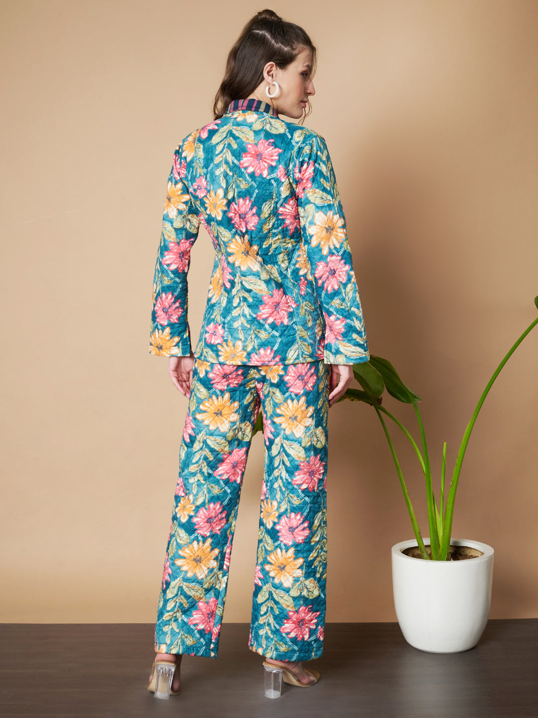 Ensemble blazer et pantalon matelassés fleuris pour femme