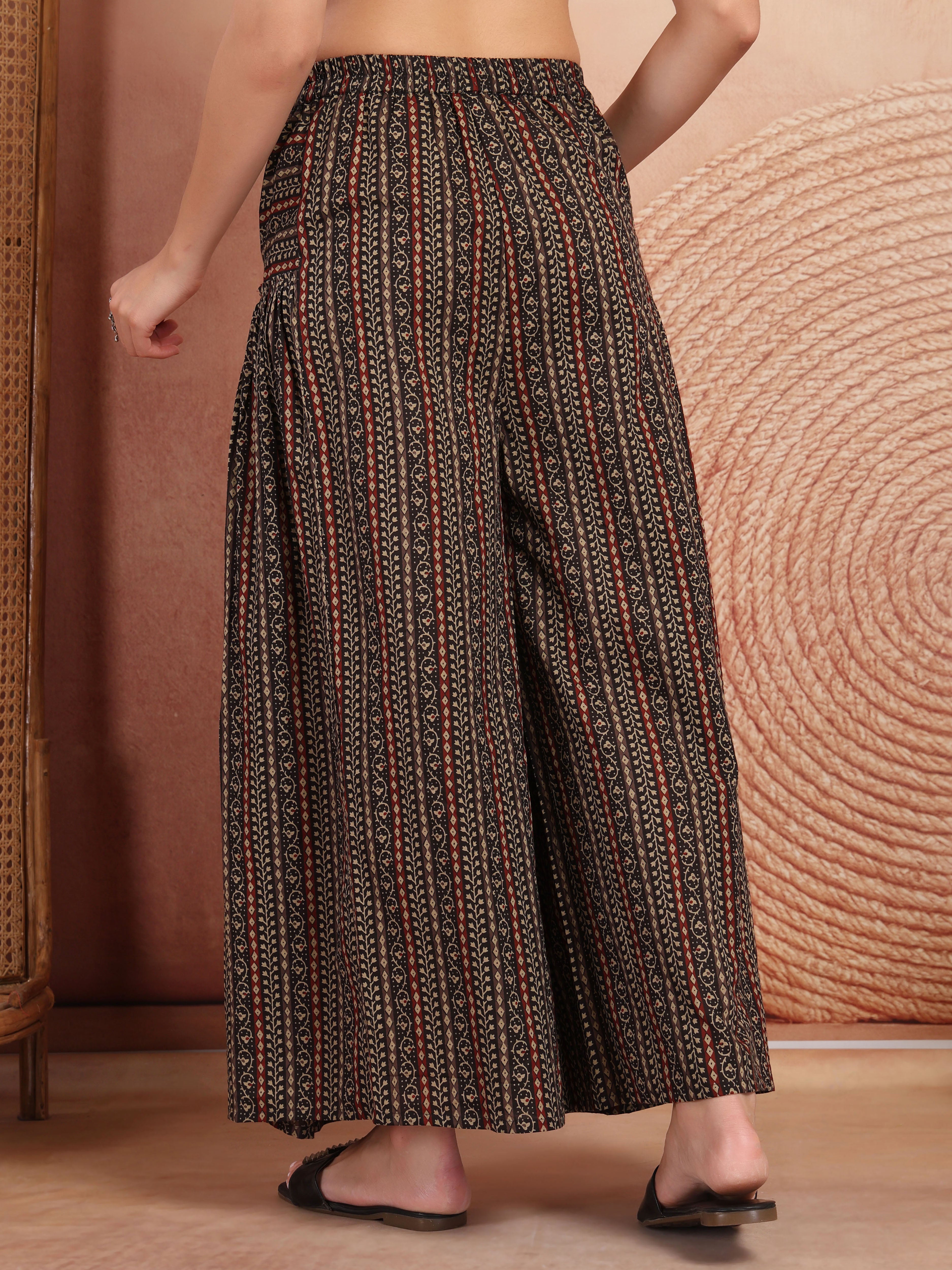 Black Printed Cotton Flared Palazzo for Women - view 5